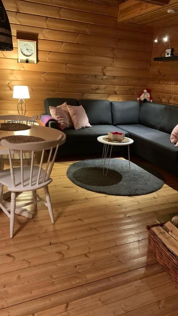 Yllaestoelli 2 A, Aekaeslompolo Villa Kolari Dış mekan fotoğraf